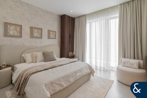 Apartment in Dubai Land, Dubai 2 bedrooms, 139 sq.m. № 75428 - photo 13