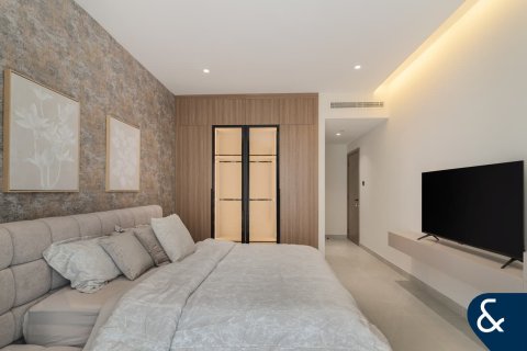 Apartment in Dubai Land, Dubai 2 bedrooms, 139 sq.m. № 75428 - photo 18