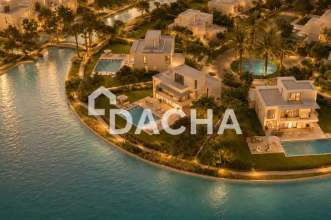 Villa in Dubai 4 bedrooms, 582 sq.m. № 109699 - photo 8