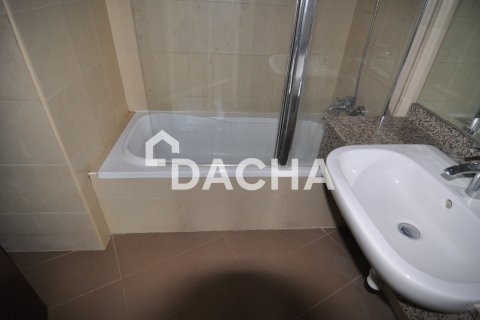 Villa in District 11, Jumeirah Village Circle, Dubai 3 bedrooms, 135 sq.m. № 109701 - photo 15