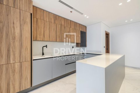 Apartment in Business Bay, Dubai 3 bedrooms, 245.54 sq.m. № 127310 - photo 16