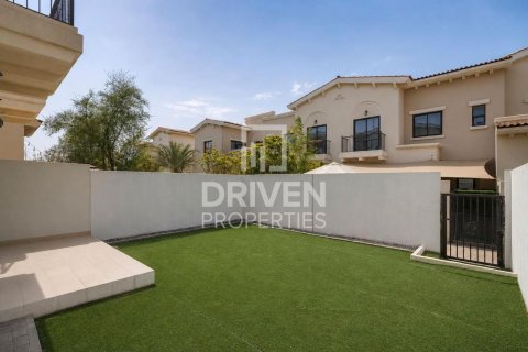 Villa in Mira, Reem, Dubai 3 bedrooms, 201.6 sq.m. № 143254 - photo 21