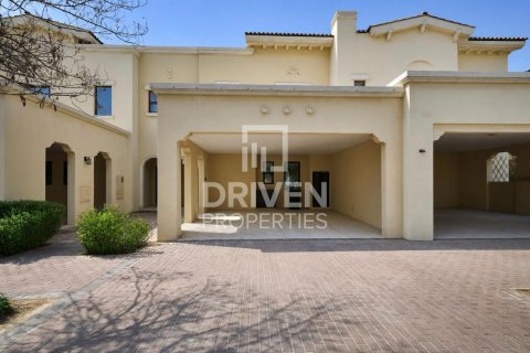 Villa in Mira, Reem, Dubai 3 bedrooms, 201.6 sq.m. № 143254 - photo 24