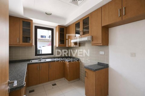 Villa in Mira, Reem, Dubai 3 bedrooms, 201.6 sq.m. № 143254 - photo 5