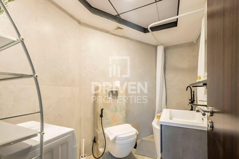 Apartment in Jumeirah Lake Towers, Dubai 1 bedroom, 62.71 sq.m. № 143256 - photo 17