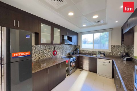 Villa in Dubai 3 bedrooms, 574.9 sq.m. № 70678 - photo 9