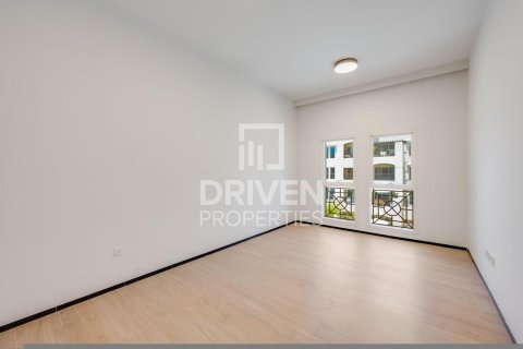 Apartment in Umm Suqeim 3, Umm Suqeim, Dubai 2 bedrooms, 124.95 sq.m. № 129949 - photo 7