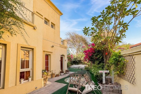Villa in The Springs, Dubai 3 bedrooms, 250.19 sq.m. № 138004 - photo 17