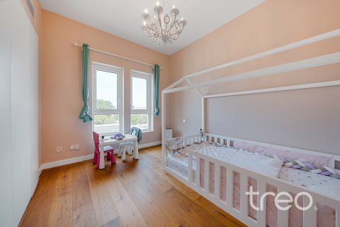 Купить виллу в Арабиан Ранчес, Дубай: 4 спальни, 224.64м², № 138009 - фото 6