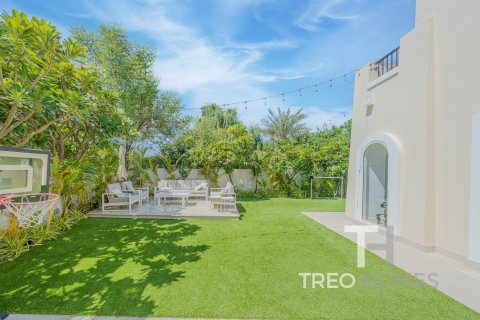 Villa in Arabian Ranches, Dubai 3 bedrooms, 259.11 sq.m. № 138008 - photo 20