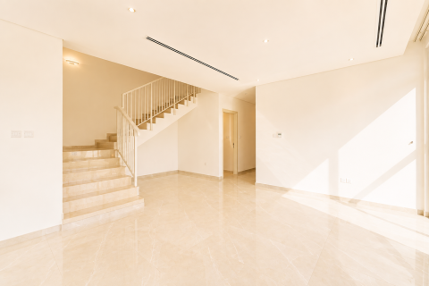 Adosado en DAMAC Hills (Akoya by DAMAC), Dubai, 4 dormitorios, 477.52 m², № 138014