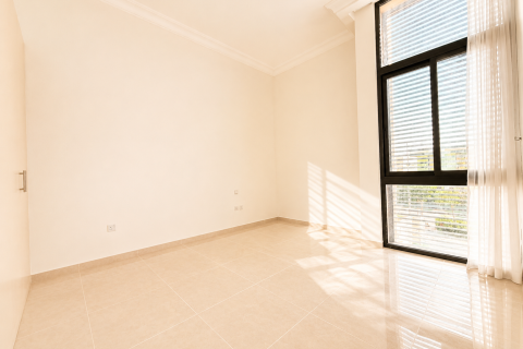 Adosado en DAMAC Hills (Akoya by DAMAC), Dubai, 4 dormitorios, 477.52 m², № 138014 - foto 18