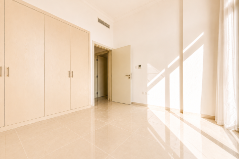 Adosado en DAMAC Hills (Akoya by DAMAC), Dubai, 4 dormitorios, 477.52 m², № 138014 - foto 19