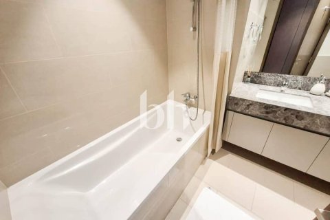 Apartment in Downtown Dubai (Downtown Burj Dubai), Dubai 2 bedrooms, 103 sq.m. № 56419 - photo 12