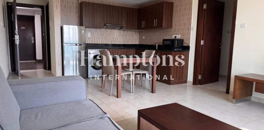 Apartment in Dubai Sports City, Dubai 1 bedroom, 65.2179 sq.m. № 100545