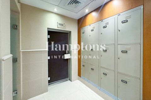 Apartment in The Views 1, The Views, Dubai 1 bedroom, 68.93030988 sq.m. № 100548 - photo 6