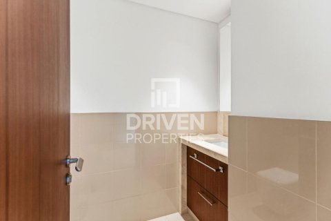 Apartamento en Boulevard Point, Downtown Dubai (Downtown Burj Dubai), Dubai, 2 dormitorios, 132.2 m², № 142997 - foto 16