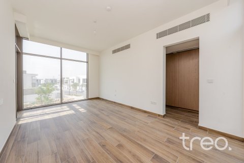 Снять в аренду виллу в Al Furjan, Дубай: 4 спальни, 457.83м², № 119735 - фото 12