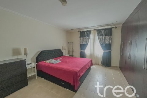 Villa à Legacy, Jumeirah Park, Dubai, 4 chambres, 402.73 m², № 119730 - photo 10