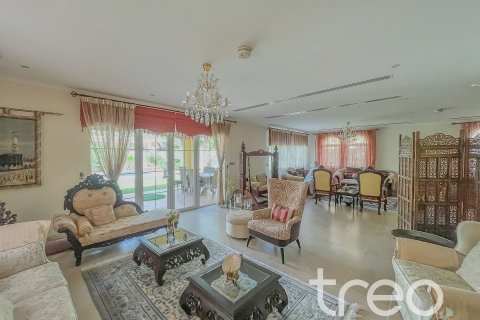 Villa à Legacy, Jumeirah Park, Dubai, 4 chambres, 402.73 m², № 119730 - photo 6