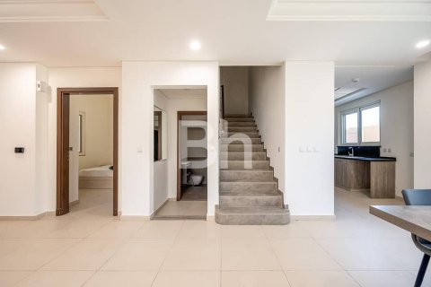 Maison de ville à Dubai Sports City, Dubai, 4 chambres, 247 m², № 22241 - photo 5