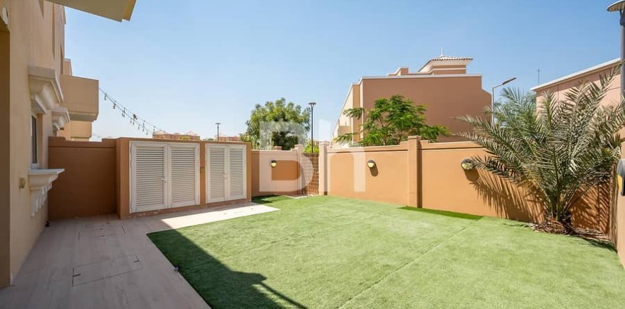 Maison de ville à Dubai Sports City, Dubai, 4 chambres, 247 m², № 22241