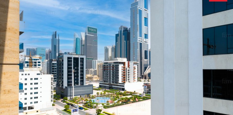 Apartamento en Al Satwa, Dubai, 2 dormitorios, 118.2 m², № 69686