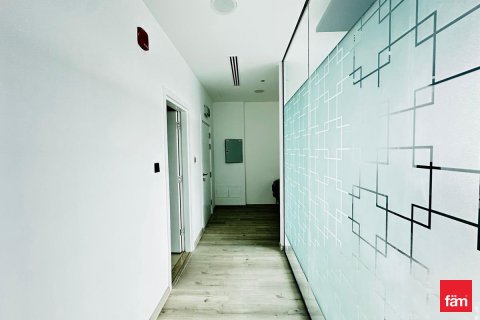 Oficina en Business Bay, Dubai, 81.8 m², № 104401 - foto 5
