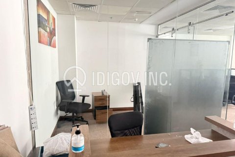 Office in Business Bay, Dubai 130 sq.m. № 49220 - photo 7
