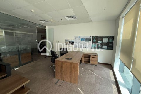 Office in Business Bay, Dubai 130 sq.m. № 49220 - photo 3