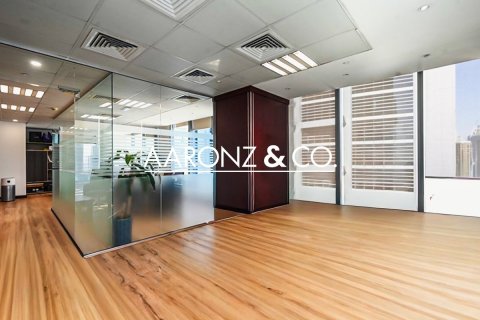 Office in Bayswater, Business Bay, Dubai 160 sq.m. № 95352 - photo 2