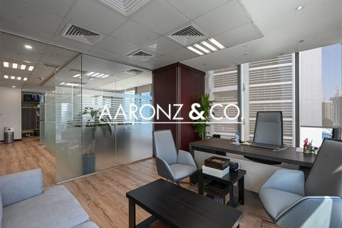 Oficina en Bayswater, Business Bay, Dubai, 160 m², № 95352 - foto 2