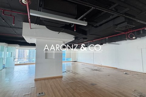 Oficina en Business Bay, Dubai, 304 m², № 95362 - foto 2