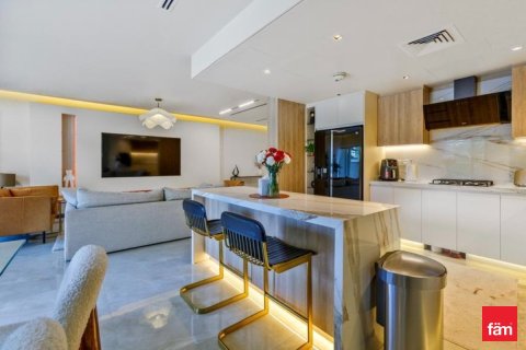 Villa en Dubai, 3 dormitorios, 247.4 m², № 83421 - foto 6