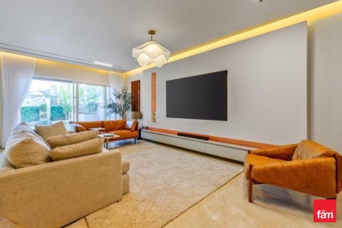 Villa en Dubai, 3 dormitorios, 247.4 m², № 83421 - foto 3