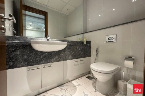 Apartamento en Business Bay, Dubai, 1 dormitorio, 96.1 m², № 83424 - foto 4