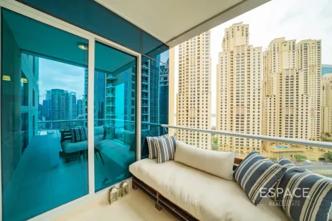 Apartment in Dubai Marina, Dubai 2 bedrooms, 125 sq.m. № 122892 - photo 7