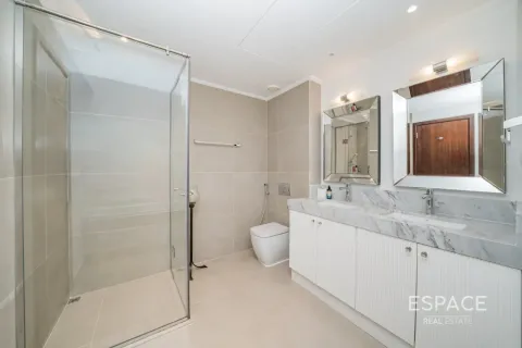 Apartment in Dubai Marina, Dubai 2 bedrooms, 125 sq.m. № 122892 - photo 15