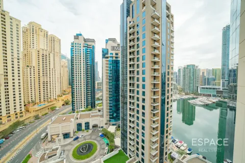 Apartment in Dubai Marina, Dubai 2 bedrooms, 125 sq.m. № 122892 - photo 19