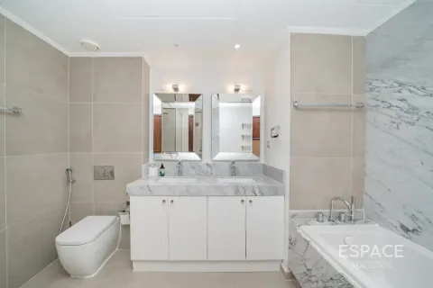Apartment in Dubai Marina, Dubai 2 bedrooms, 125 sq.m. № 122892 - photo 14