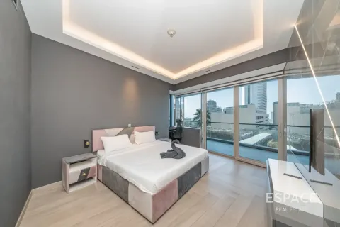 Apartment in Dubai Marina, Dubai 3 bedrooms, 162 sq.m. № 122896 - photo 12