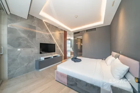 Apartment in Dubai Marina, Dubai 3 bedrooms, 162 sq.m. № 122896 - photo 13