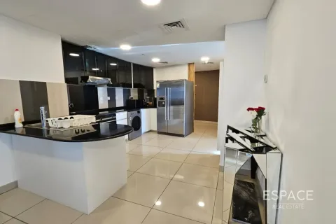 Снять в аренду квартиру в Дубай Марине, Дубай: 3 спальни, 154м², № 122898 - фото 10