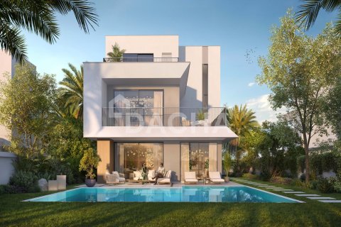 Villa in EMAAR South, Dubai South (Dubai World Central), Dubai 5 bedrooms, 490 sq.m. № 109782 - photo 2