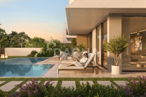 Villa in EMAAR South, Dubai South (Dubai World Central), Dubai 5 bedrooms, 490 sq.m. № 109782 - photo 6