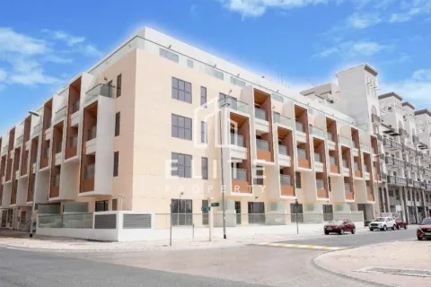 Building in Jumeirah Village Circle, Dubai 9403 sq.m. № 38964 - photo 4