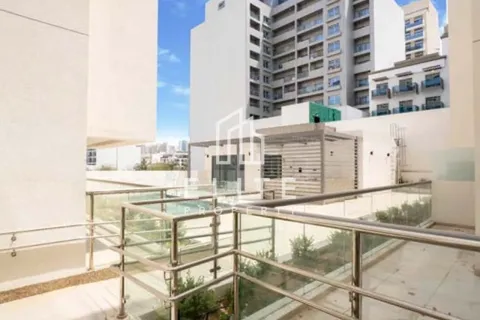 Building in Jumeirah Village Circle, Dubai 9403 sq.m. № 38964 - photo 13