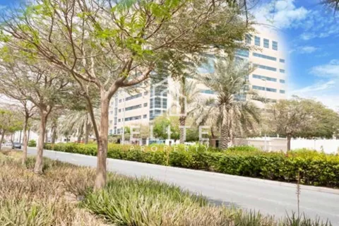 Building in Jumeirah Village Circle, Dubai 9403 sq.m. № 38964 - photo 14