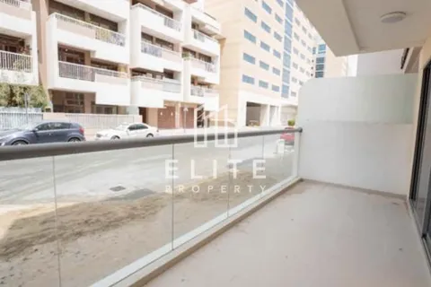 Building in Jumeirah Village Circle, Dubai 9403 sq.m. № 38964 - photo 2