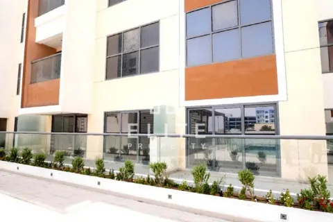 Building in Jumeirah Village Circle, Dubai 9403 sq.m. № 38964 - photo 10